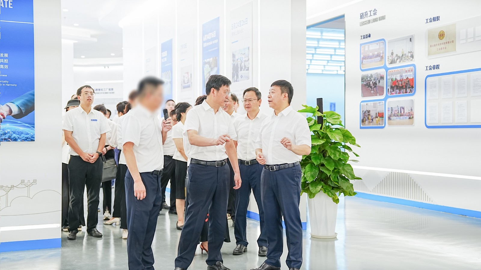 喜报：琏升光伏8GW异质结电池片项目今日投产！