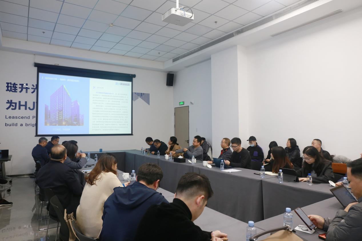 天府对冲基金学会,茶言股事投资俱乐部一行莅临琏升光伏参观交流